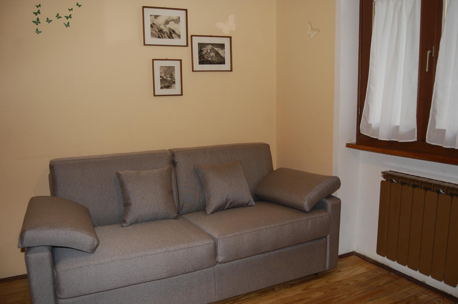 Case Gran Paradiso Notre Dame Apartment *